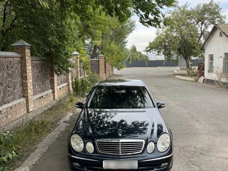 Mercedes-Benz E-Class, 2003 — photo 3