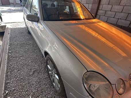 Mercedes-Benz E-Класс, 2004 — сүрөт 3