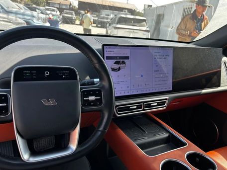 Li Auto (Lixiang) L6, 2024 — 照片 5