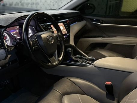 Toyota Camry, 2019 — фото 12