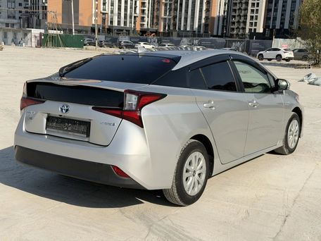 Toyota Prius, 2019 — фото 7