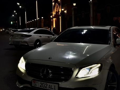 Mercedes-Benz E-Класс, 2019 — фото 13