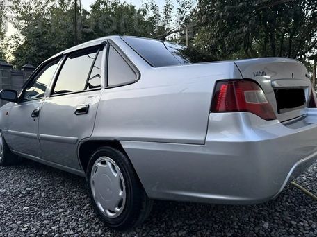 Daewoo Nexia, 1994 — фото 3