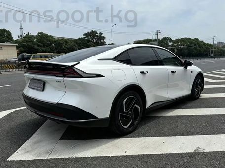 Changan Deepal L07, 2024 — photo 3