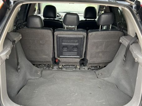 Nissan Almera Tino, 2003 — 照片 8