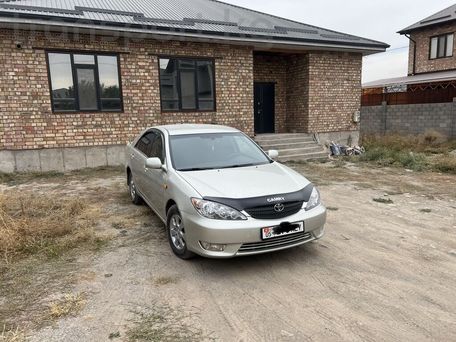 Toyota Camry, 2005
