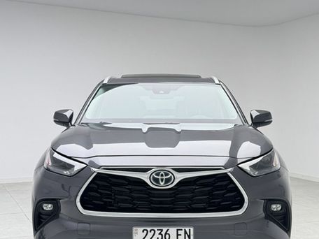 Toyota Highlander, 2022 — photo 2