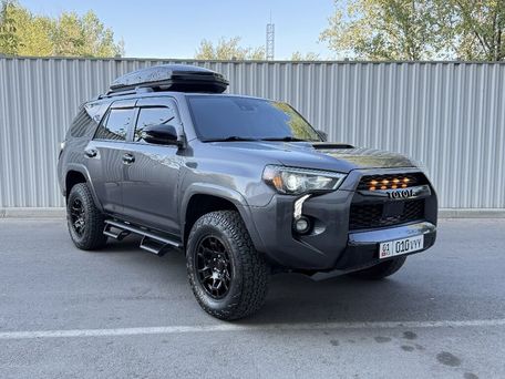 Toyota 4Runner, 2020