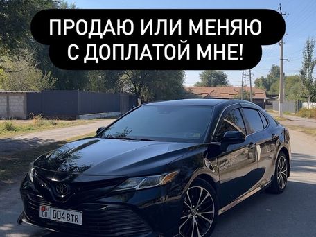 Toyota Camry, 2019 — фото 1
