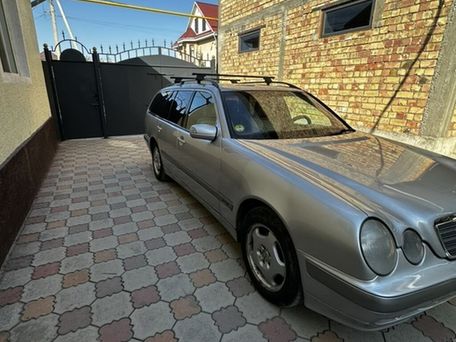 Mercedes-Benz E-Класс, 2003 — photo 2