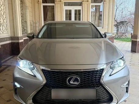 Lexus ES, 2017