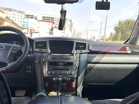 Lexus LX, 2011 — сүрөт 4