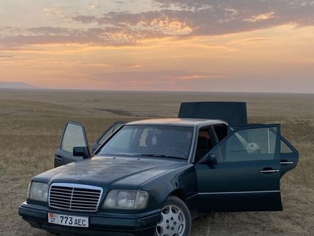 Mercedes-Benz W124, 1995