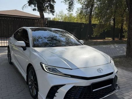 Toyota Camry, 2024 — 照片 5