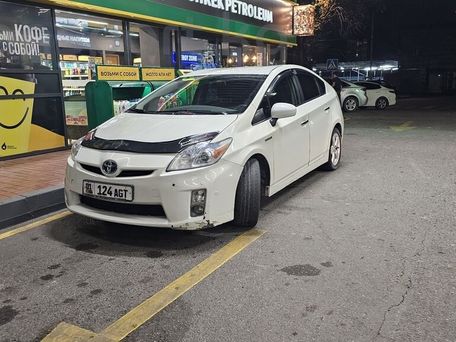 Toyota Prius, 2011 — фото 1