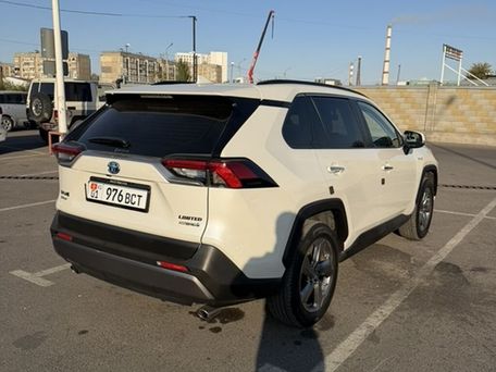 Toyota RAV4, 2020 — сүрөт 7
