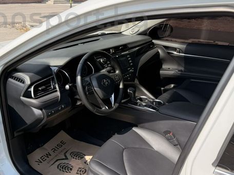 Toyota Camry, 2018 — сүрөт 7