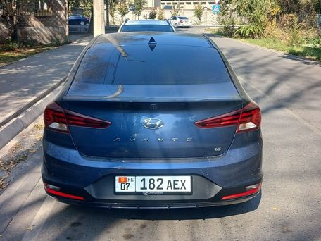 Hyundai Avante, 2018 — photo 2