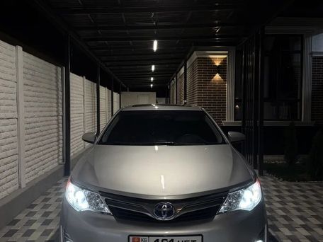 Toyota Camry, 2012 — photo 2