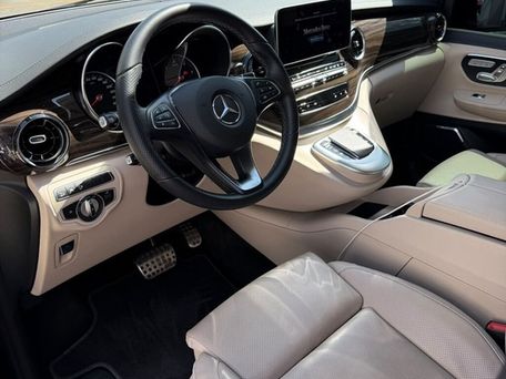 Mercedes-Benz V-Класс, 2024 — photo 4