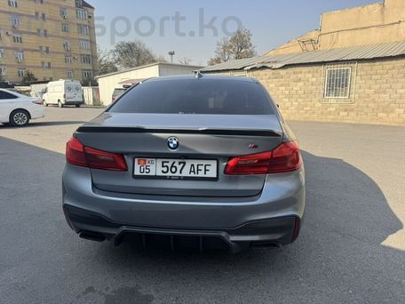 BMW 5 Series, 2019 — photo 3