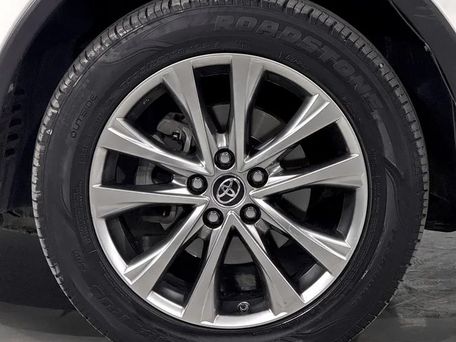 Toyota RAV4, 2017 — photo 8