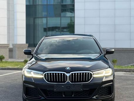 BMW 5 серии, 2021 — фото 1