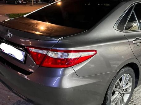 Toyota Camry, 2017 — 照片 1