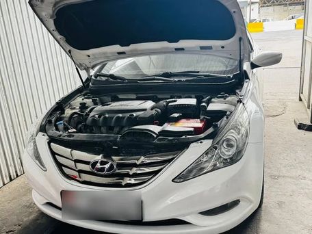 Hyundai Sonata, 2010 — photo 4