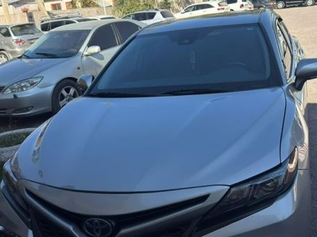 Toyota Camry, 2022 — 照片 5