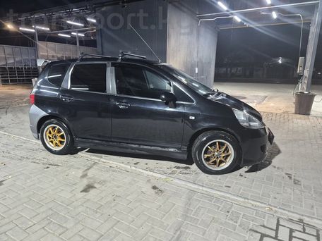 Honda Jazz, 2004 — photo 2