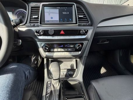 Hyundai Sonata, 2022 — photo 8