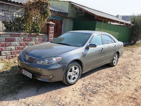Toyota Camry, 2005 — photo 1
