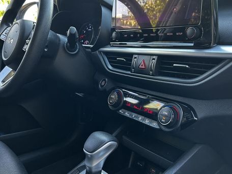 Kia K3, 2021 — photo 17