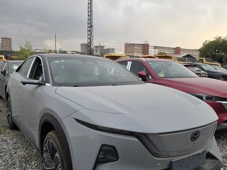 Mazda EZ-60, 2025 — сүрөт 3