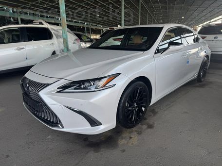 Lexus ES, 2020 — 照片 1