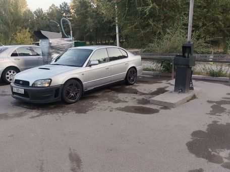 Subaru Legacy, 2001 — сүрөт 2