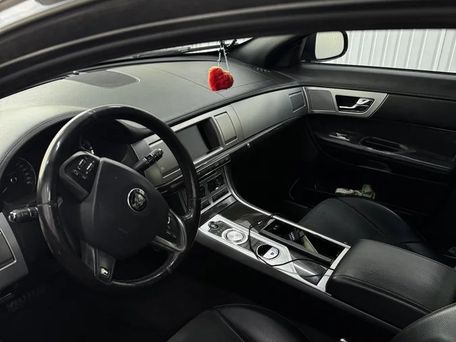 Jaguar XF, 2014 — фото 2