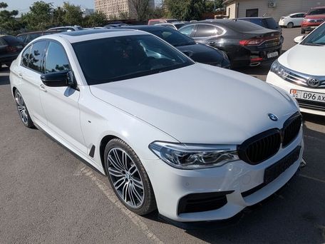 BMW 5 серии, 2018 — фото 1