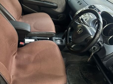 Honda Fit, 2002 — photo 5
