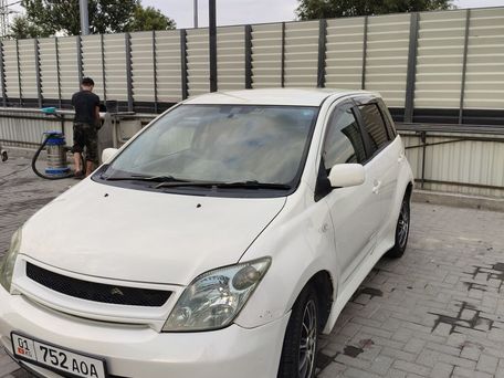 Toyota Ist, 2002 — сүрөт 3