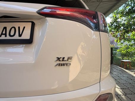 Toyota RAV4, 2018 — photo 4