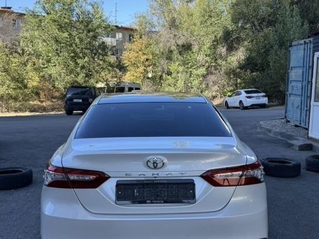 Toyota Camry, 2019 — фото 2