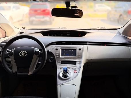 Toyota Prius, 2013 — фото 6