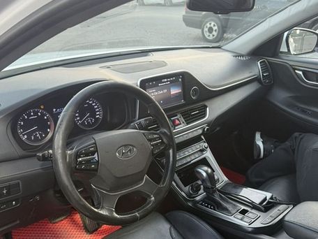 Hyundai Grandeur, 2017 — photo 1