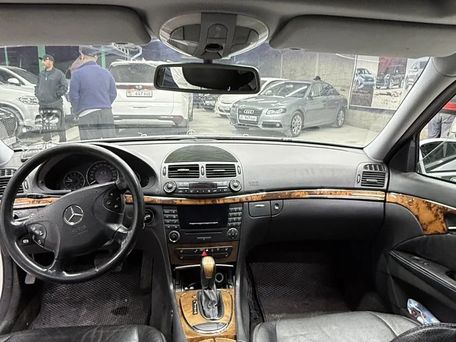 Mercedes-Benz E-Класс, 2003 — 照片 6