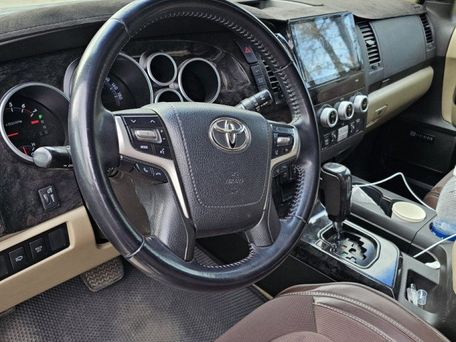 Toyota Sequoia, 2008 — photo 9