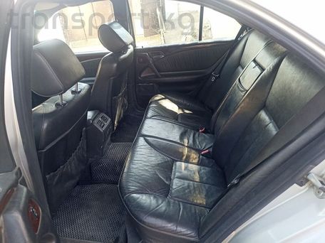 Mercedes-Benz E-Класс, 1997 — photo 6
