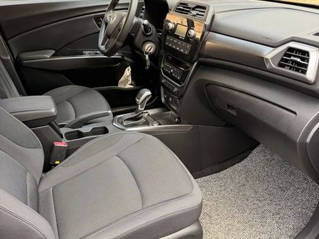 SsangYong Tivoli, 2024 — photo 6