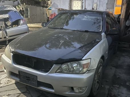 Toyota Altezza, 2003 — фото 1